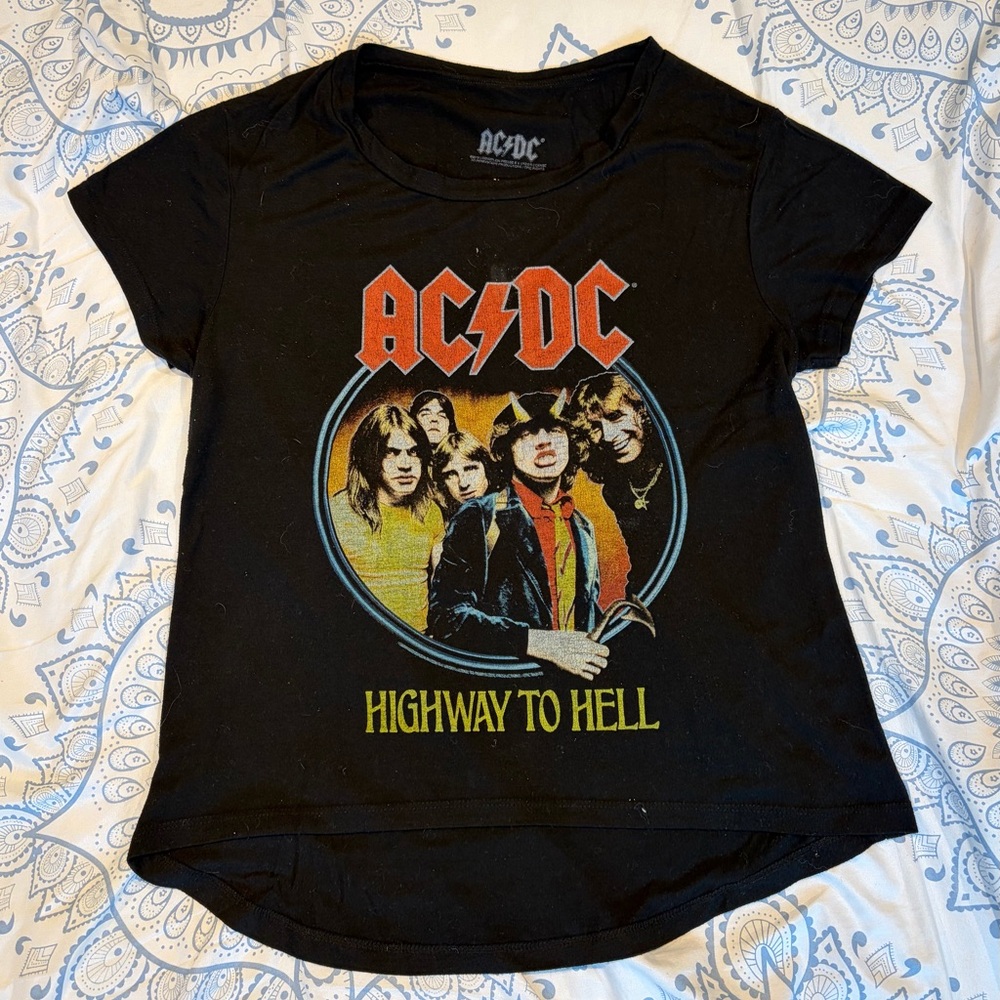 AC/DC Shirt medium